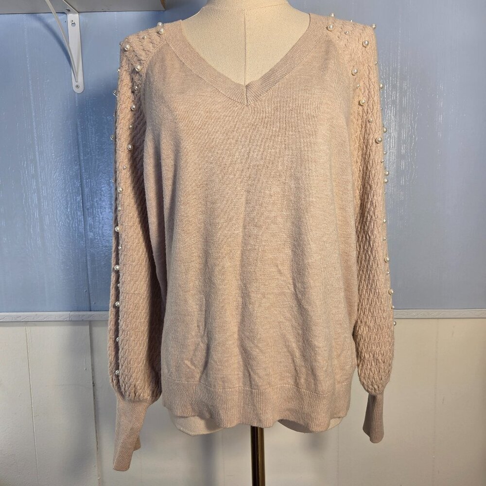Liv Milano Extra Large Light Oatmeal Cream V Neck Pear Detail Longsleeve Sweater